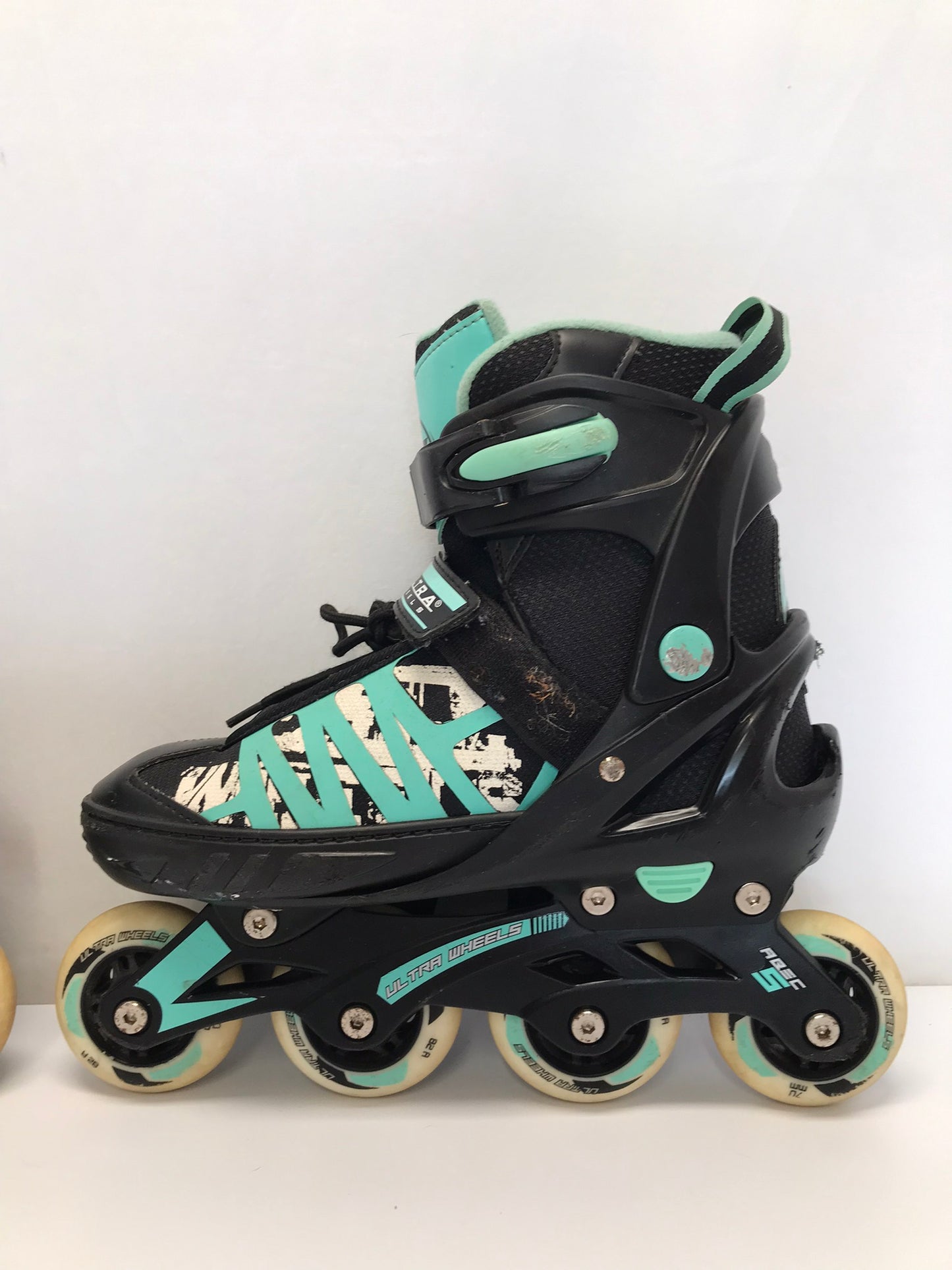 Inline Roller Skates Youth Size 5-8 Adult Ultra Wheels Teal Black Rubber Wheels