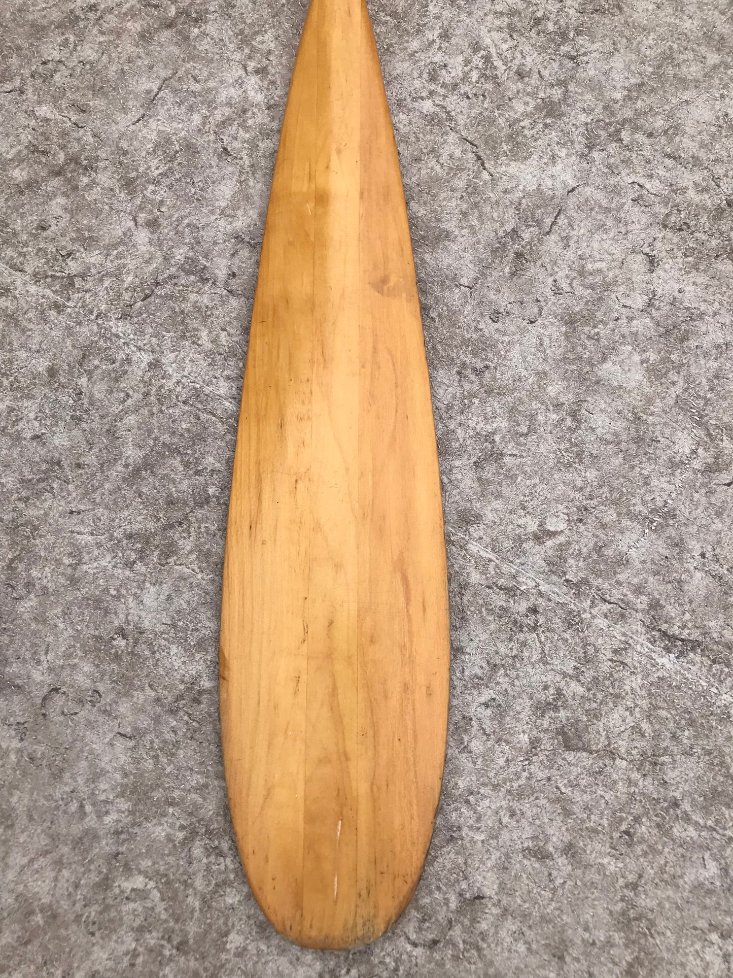 Kayak Canoe Solid Wood Paddle 60 inch Very Nice