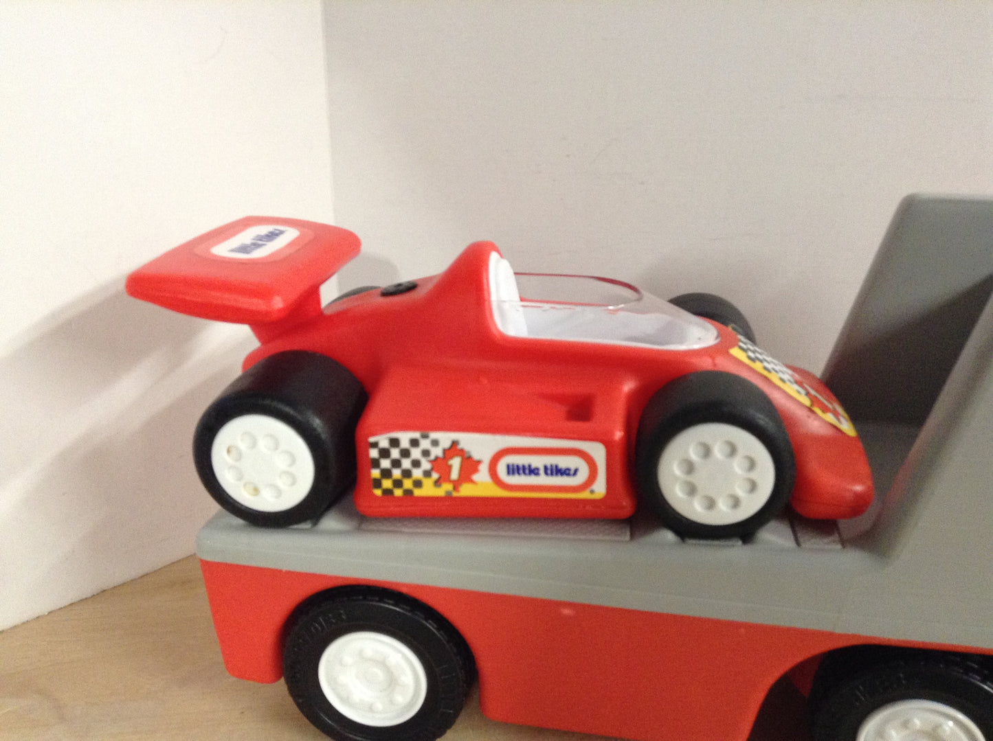LITTLE TIKES RACE CAR TRACTOR TRAILER, 3 PIECE TOY TRUCK SET RED VINTAGE 1990 RARE