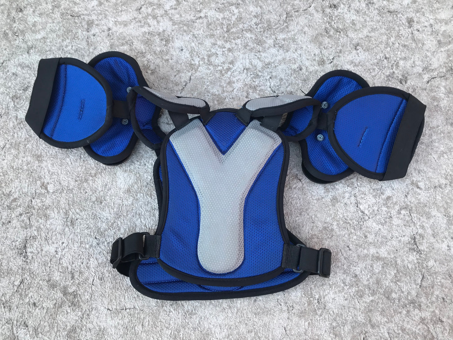 Lacrosse Chest Pad Child Size Small Age 5-7 Gaite Blue Grey PT 3440
