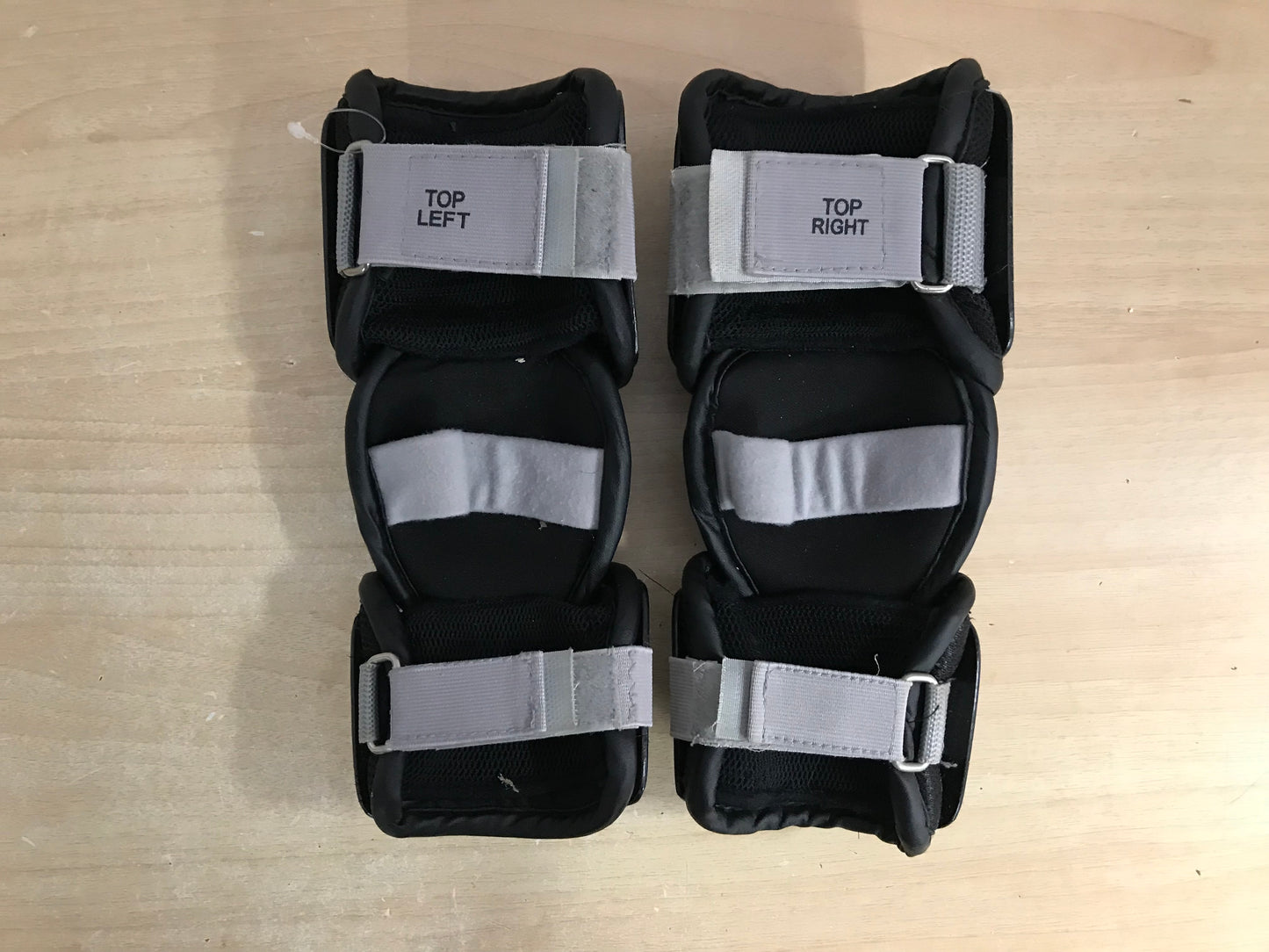 Lacrosse Elbow Pads Child Size 8-10 Warrior Gremlins Black Grey Excellent As New