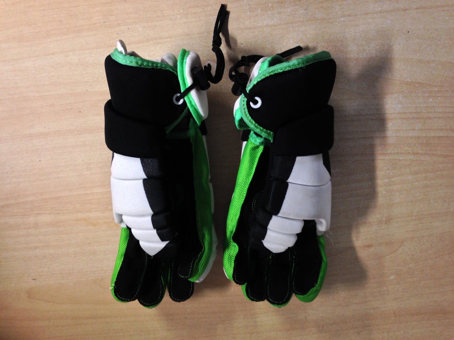 Lacrosse Gloves Men's Size Medium STX Black White Green Excellent