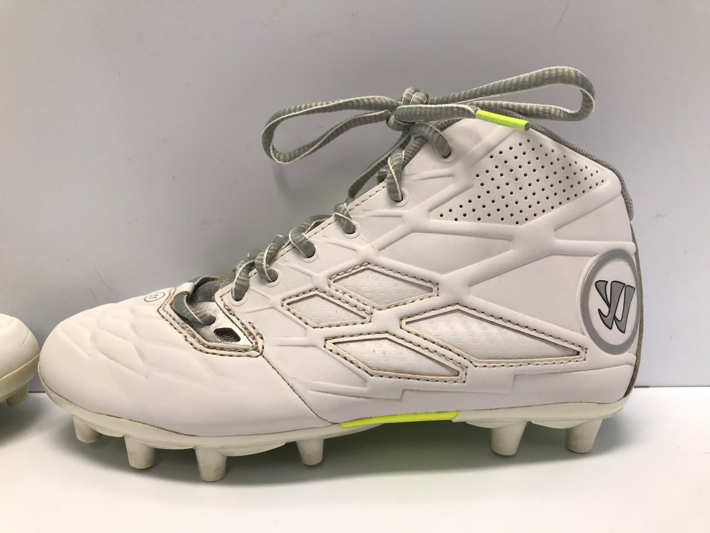 Lacrosse Shoes Cleats Child Size 2 Warrior White Grey
