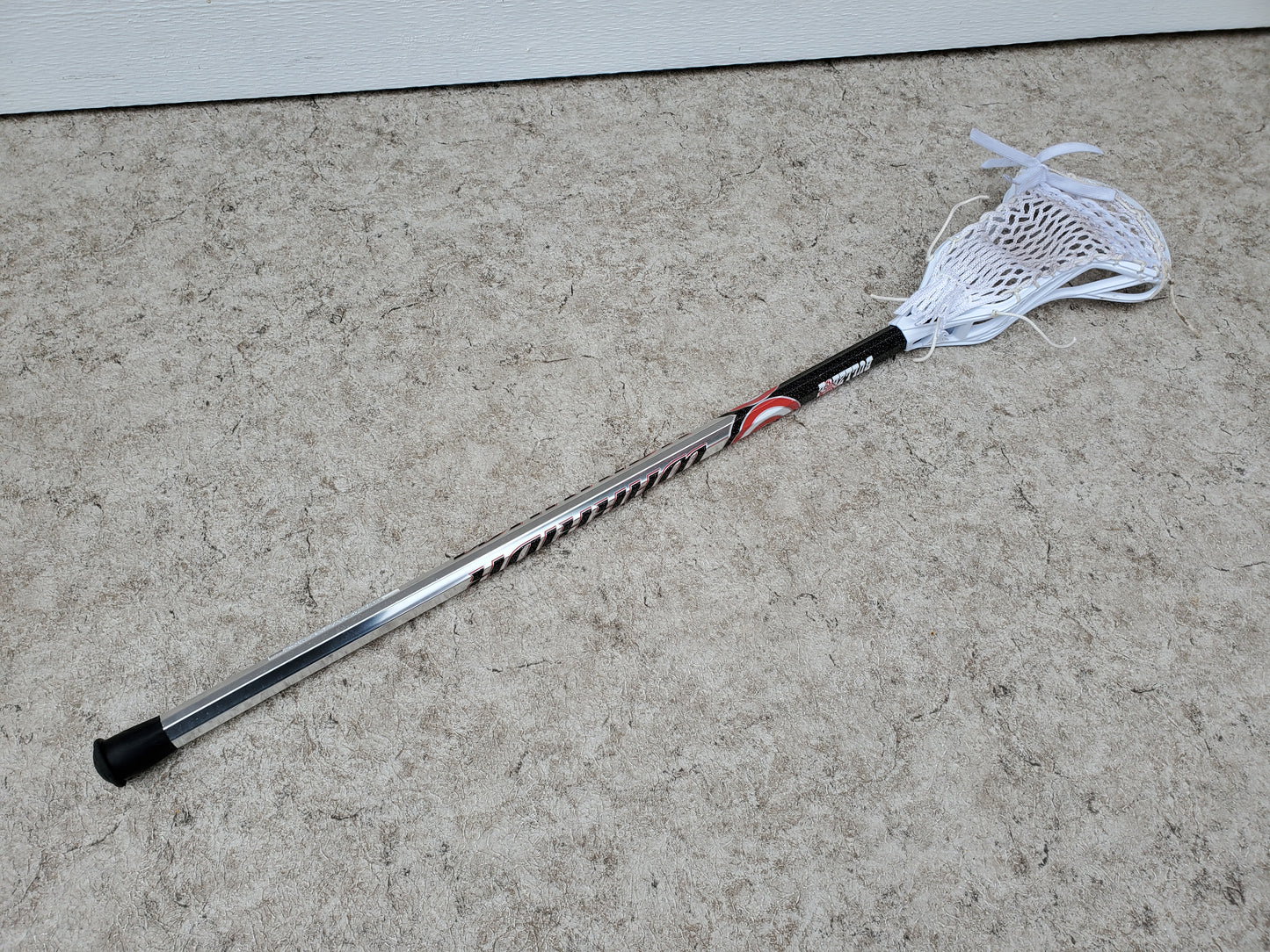 Lacrosse Stick 40 inch Warrior Bullzeye As New Excellent
