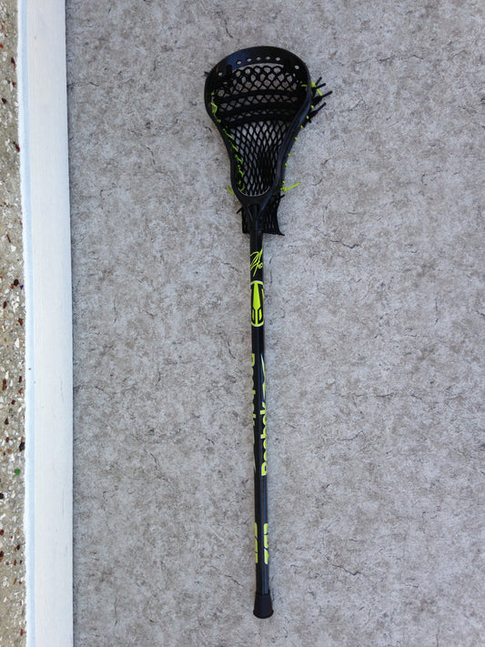 Lacrosse Stick Youth Size 40 inch Reebok Ree Train  Black Lime As New