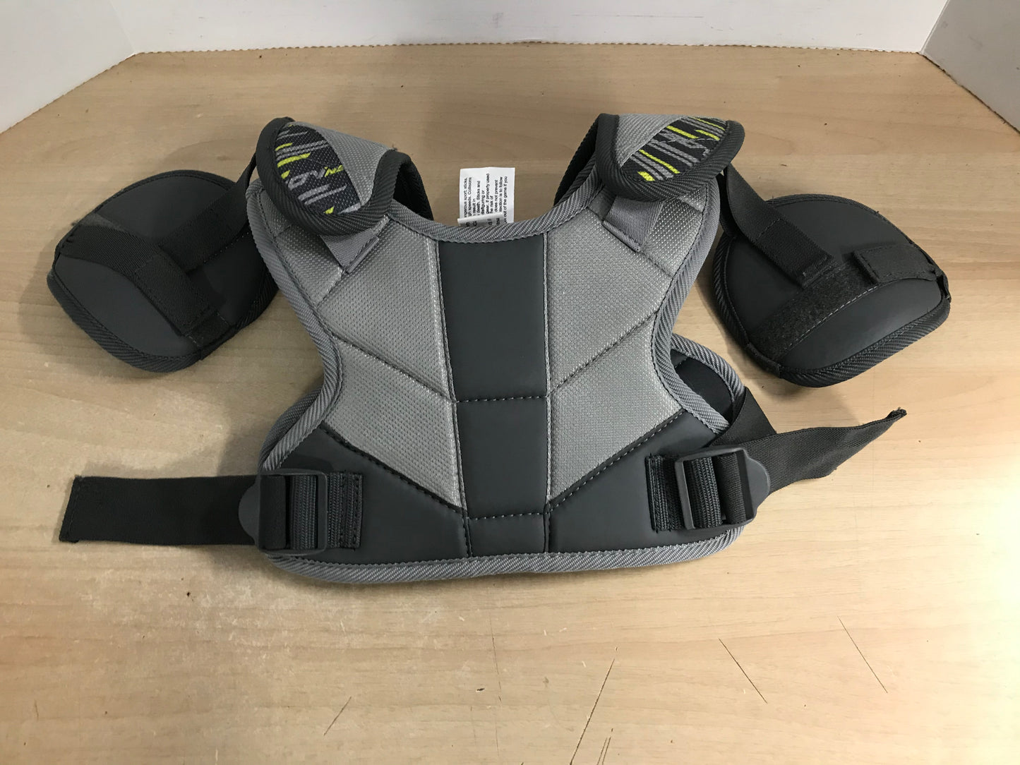 Lacrosse Chest Pad Child Size Warrior Fat Boy Junior Child 8-10 Grey Lime As New