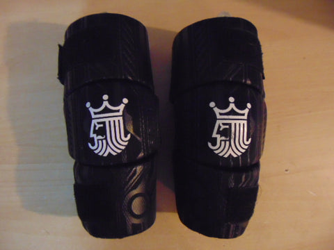 Lacrosse Elbow Pads Child Size 8-10 Brine Black As New