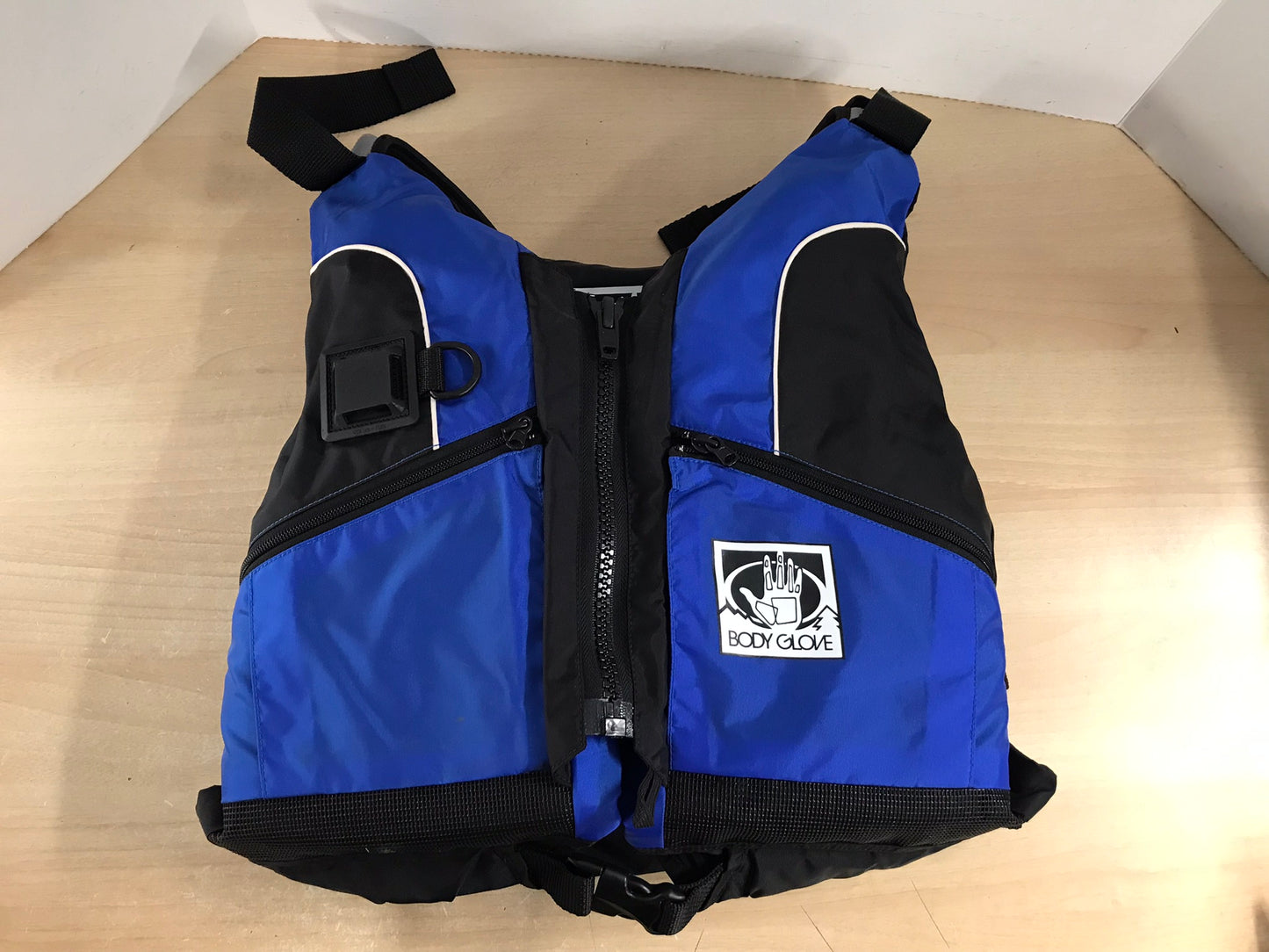 Life Jacket Adult Size Small - Medium Body Glove Black Blue Kayak Paddle Canoe New Demo Model