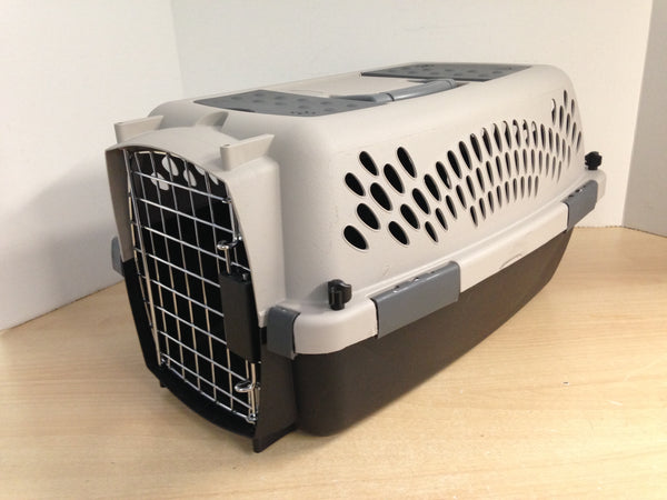 My Little Pet Shop Pet Crate Dog Cat Kennel Small Grey  Up To 15 Lb 20x11x13 inch
