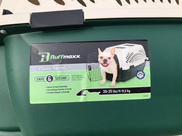 My Little Pet Shop Dog Puppy Cat Kennel Crate 28 inch 20-25 lb Medium Size Pet Ruffmax With All Extra's Feeding Dishes and New Pet Pet.   This was used for 1 hour.  Mint Condition