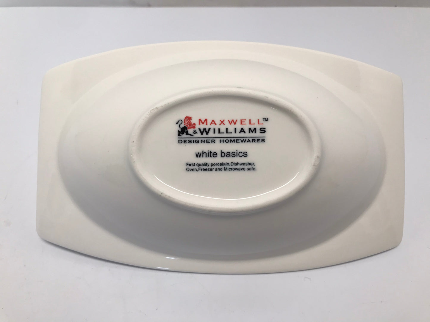 Maxwell Williams Porcelain Covered Serving Dish Great For Outdoor Parties Holds 3-4 Cups New