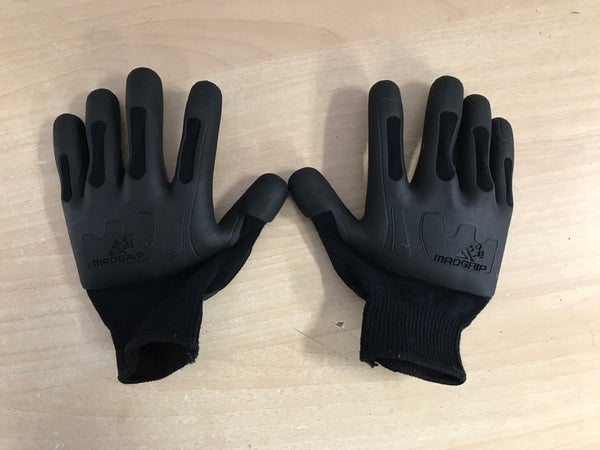 Motocross BMX Dirt Bike Bike Gloves MadGrip Rubber  Child Size 8-12 Black