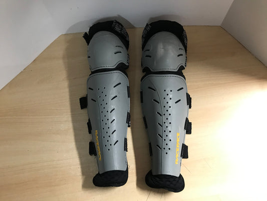 Motocross Dirt Bike Race Face Rally Leg Guard Shin Pads Men Medium Polypropline Excellent