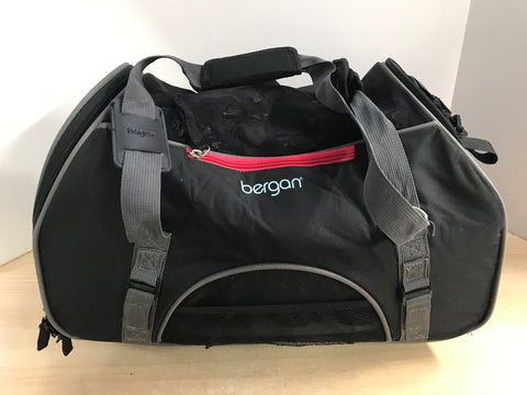 My Little Pet Shop Pet Puppy Cat Kennel Crate Bergan Top Rated  Wheeled Carrier 18x12x19 As New  Up To 20 lb