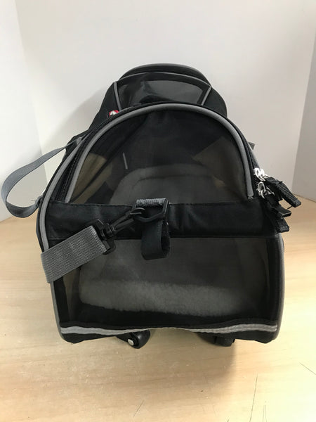 My Little Pet Shop Pet Puppy Cat Kennel Crate Bergan Top Rated  Wheeled Carrier 18x12x19 As New  Up To 20 lb