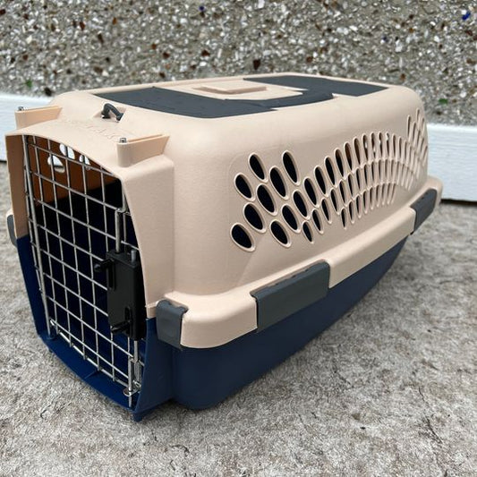My Little Pet Shop Pet Taxi 18 inch Dog Cat Pet Kennel Crate Small Denim Blue and Tan Up to 15 Lb