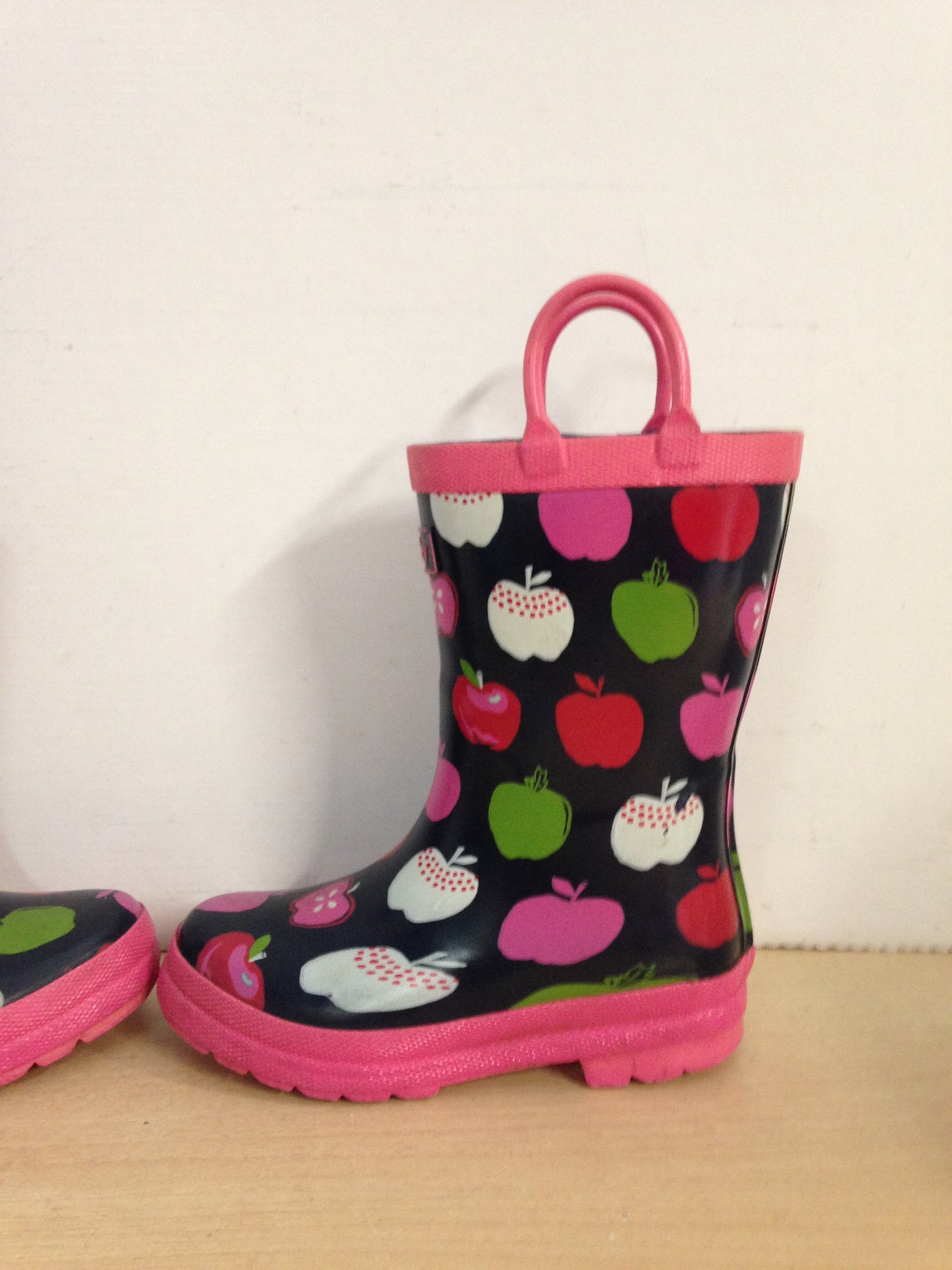 Rain Boots Child Size 11 Hatley Pink Navy Apples