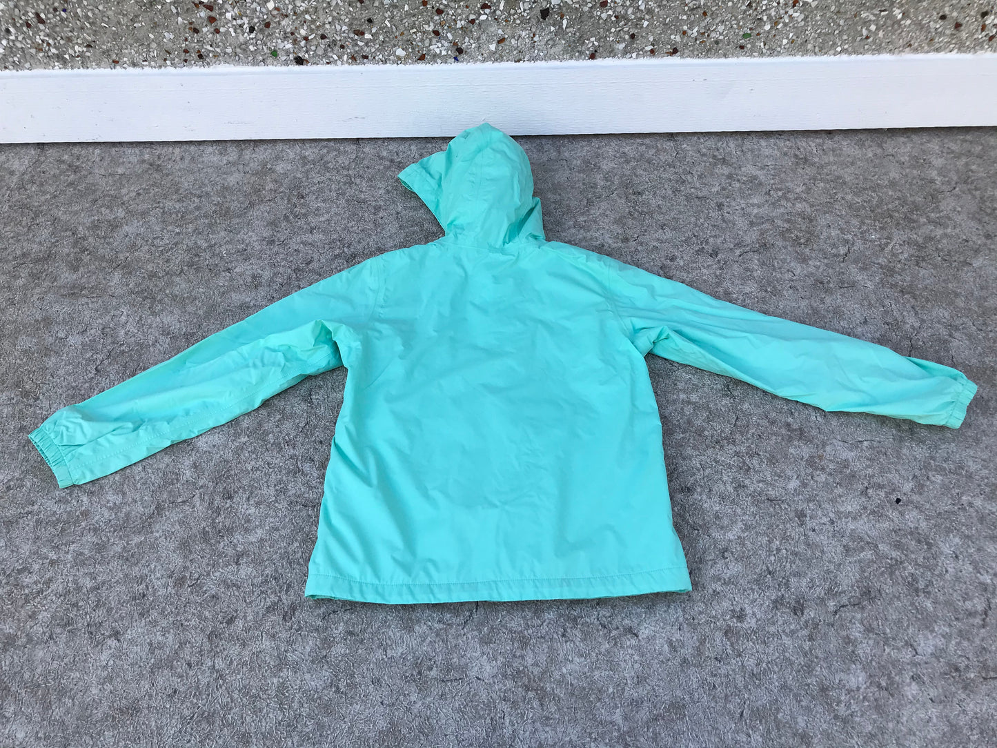 Rain Coat Child Size 14-16 The North Face Mint Grey Micro Fleece Lined Inside Excellent