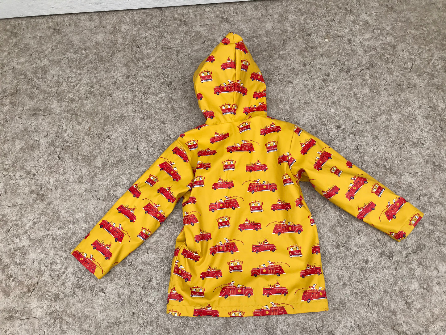 Rain Coat Child Size 7 Hatley Fireman and Fire Dog Yellow Red Excellent