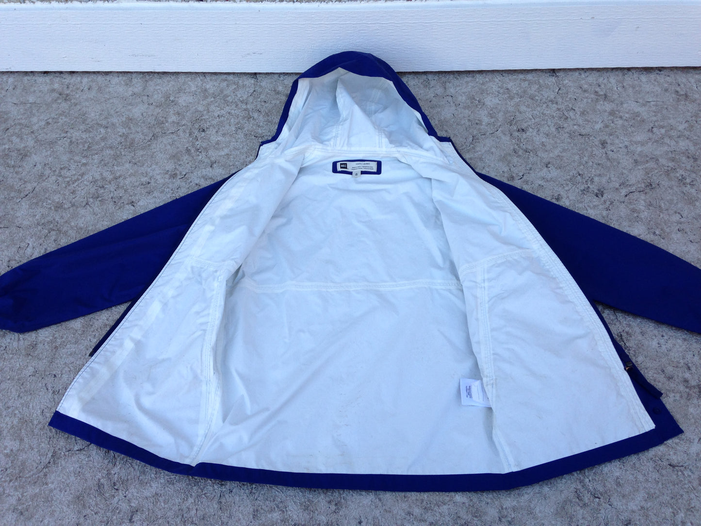 Rain Coat Child Size 8 MEC Marine Blue New Demo Model Reflectors