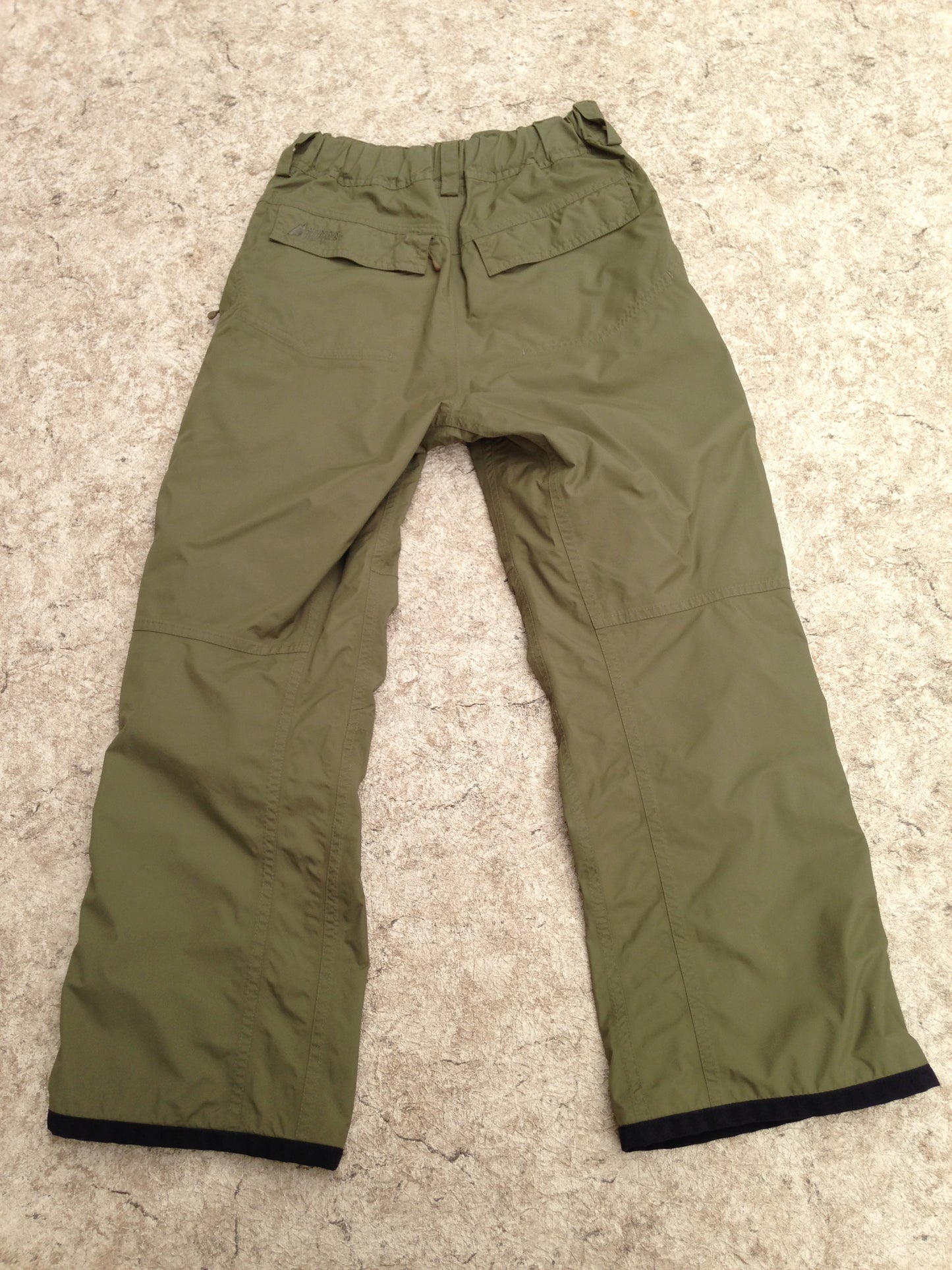 Rain Pants Child Size 10-12 MEC Green Waterproof Great Bike, Ride, Run, Play