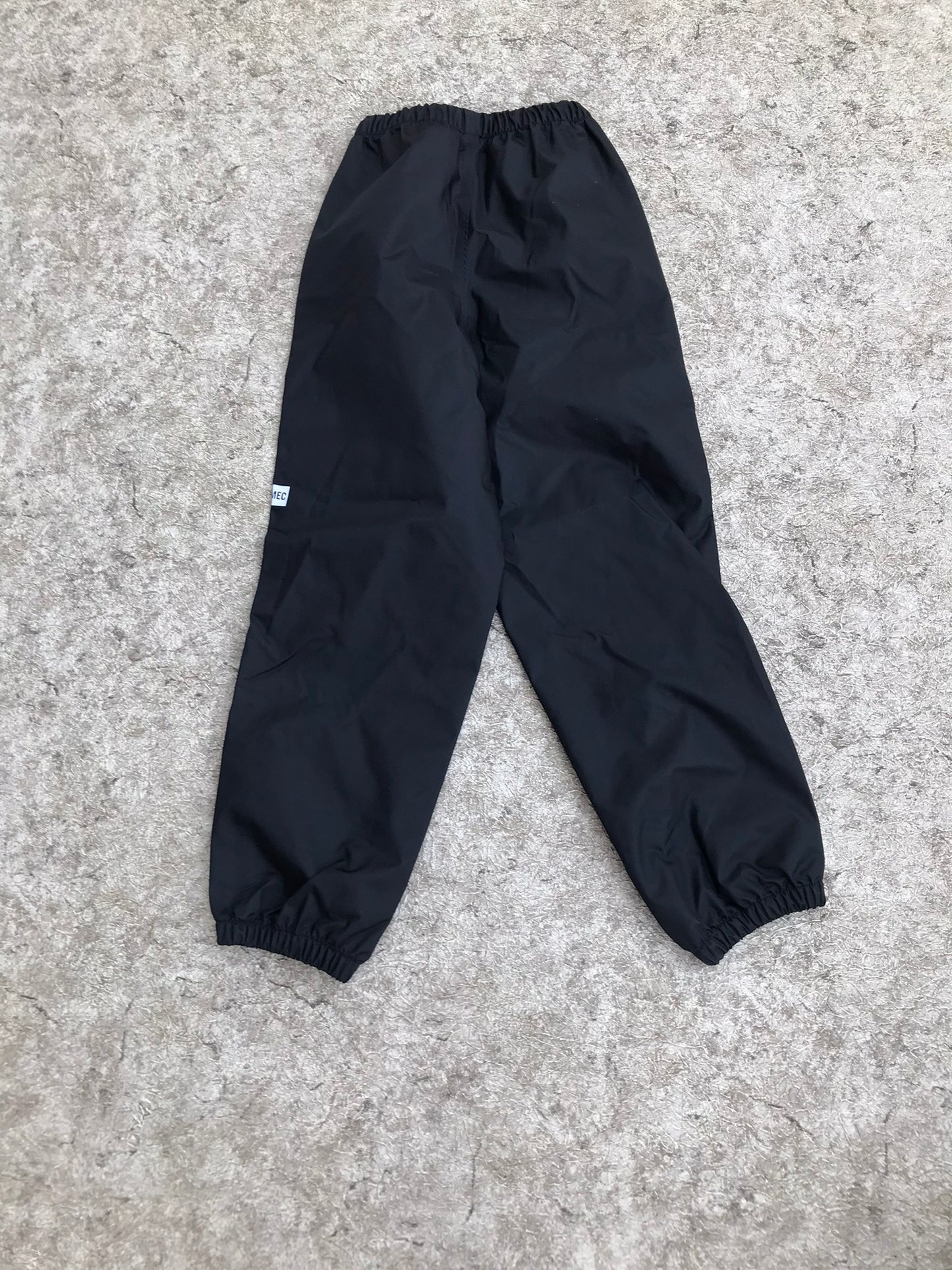 Rain Pants Child Size 8 MEC Black Waterproof Excellent