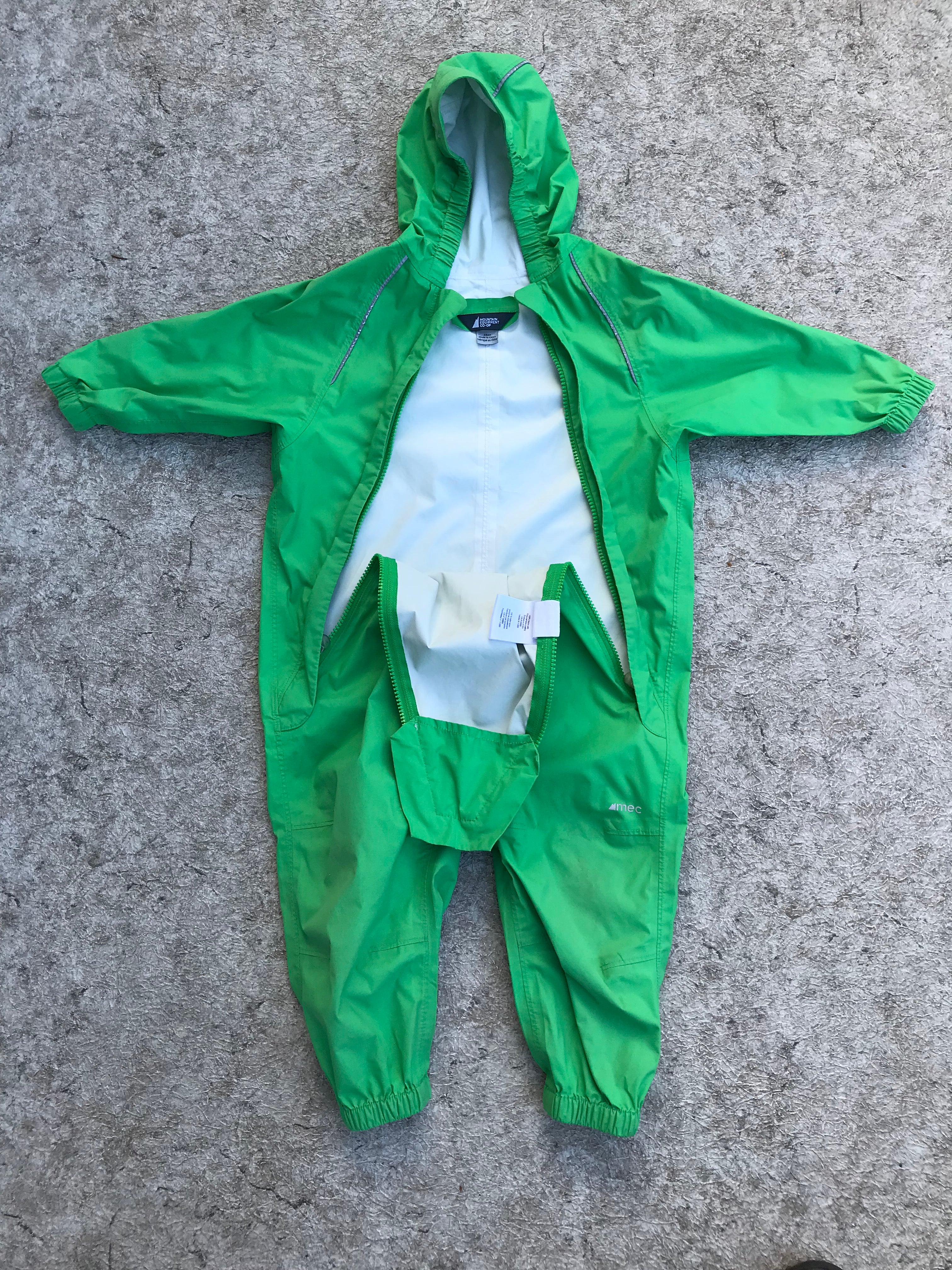 Mec rain eleadtic suit