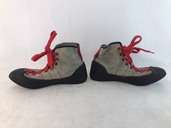 Rock Climbinging Shoes  Men's Size 5 Boreal Spain Leather Suade Black Red Excellent Quality