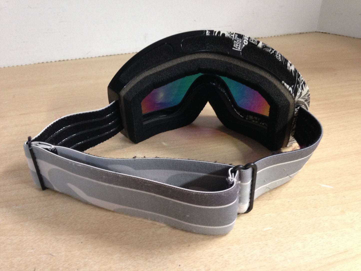 Ski Goggles Adult Size Sims Grey Black With Mirrored Lense Excellent