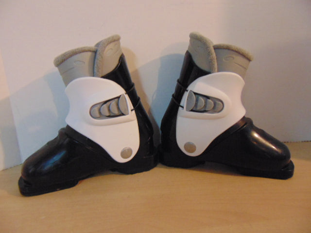 Ski Boots Mondo Size 19.5 Child Size 13 Tecno Pro 30 Black Red New Demo Model