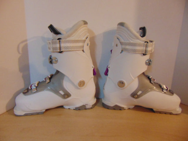 Ski Boots Mondo Size 25.0 Ladies size 8  298 mm Salomon QST White Purple New Demo