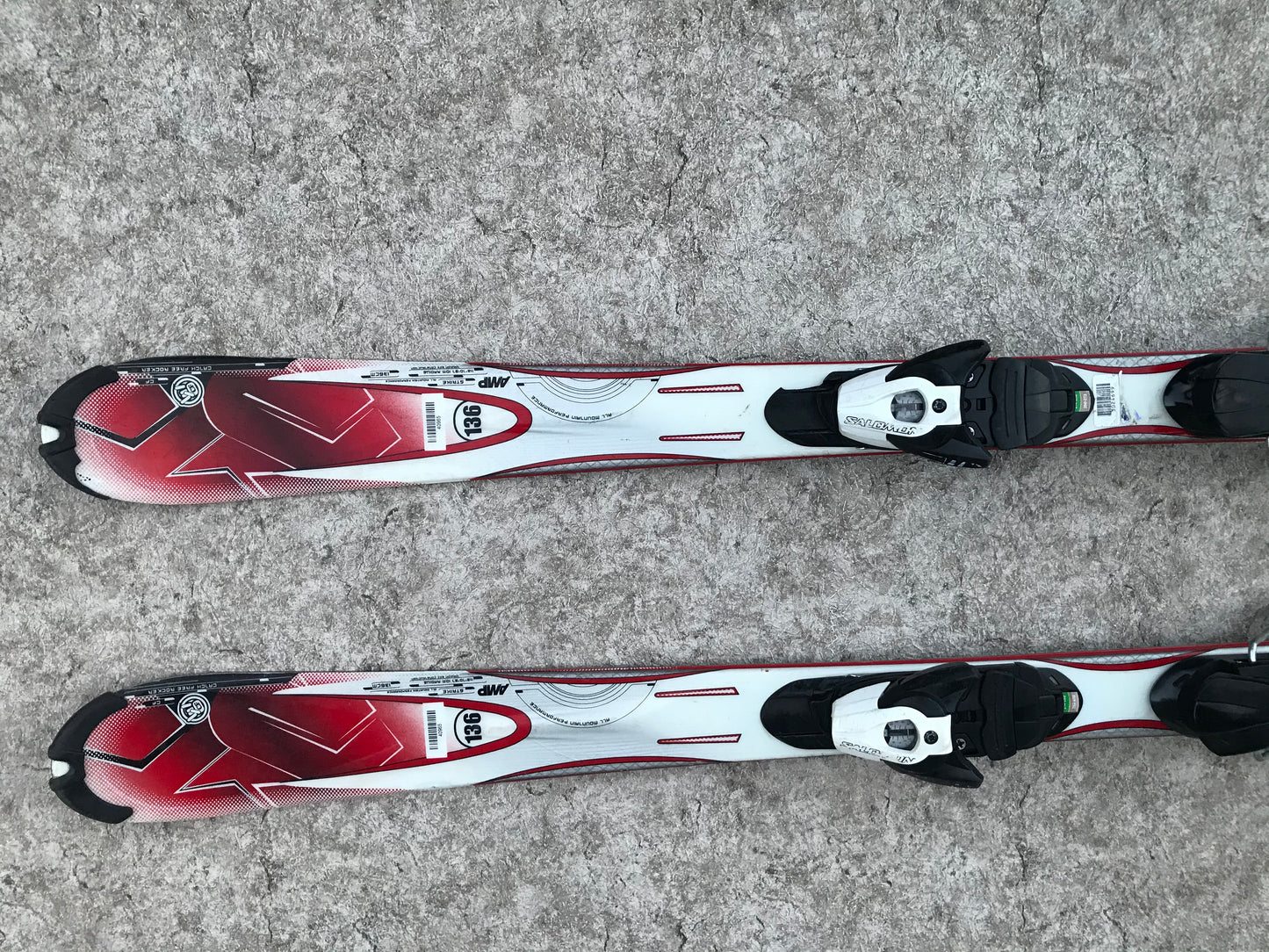 Ski 136 Salomon Parabolic Red Black Grey With Bindings Like New