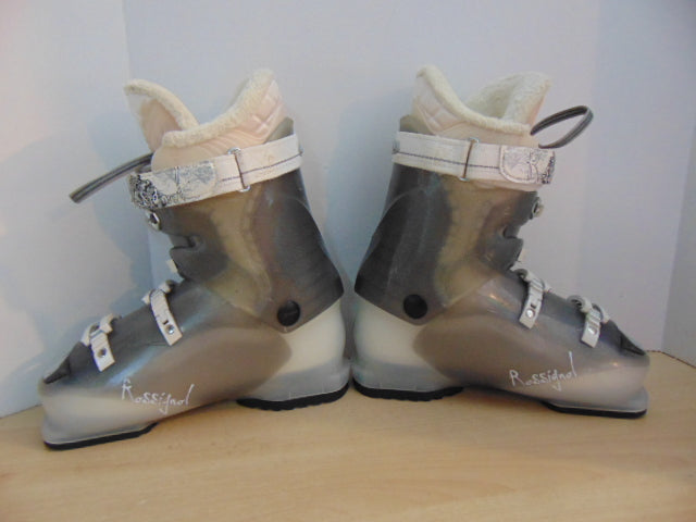 Ski Boots Mondo Size 25.5  Ladies Size 8.5 300 mm Rossignol Vito Grey Cream Excellent