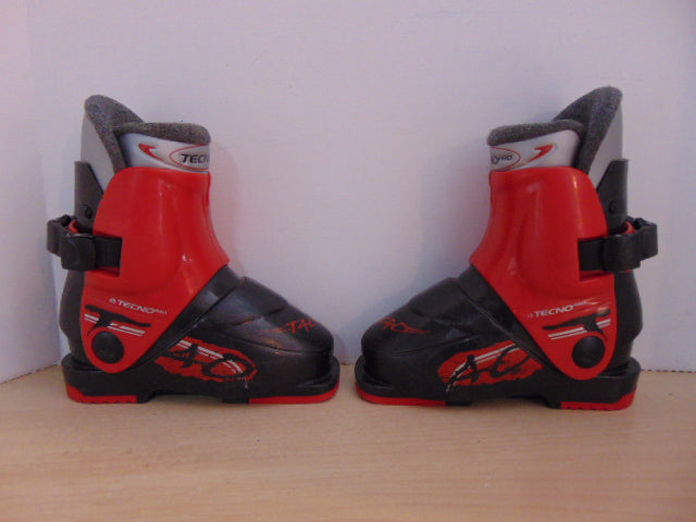 Ski Boots Mondo Size 16.5 Child Size 10 212 mm Toddler Tecno Pro Black Red