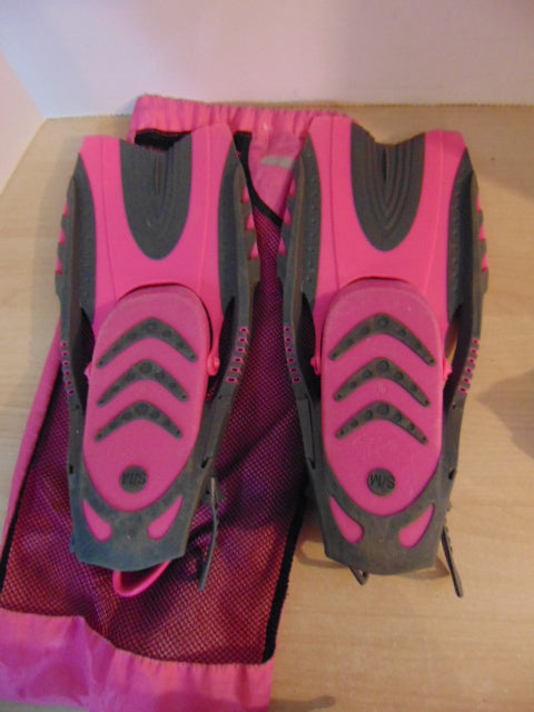 Snorkel Dive Fins Set Ladies Size 6-8.5 Shoe Size Sea Doo Pink and Grey Snorkel Set Excellent