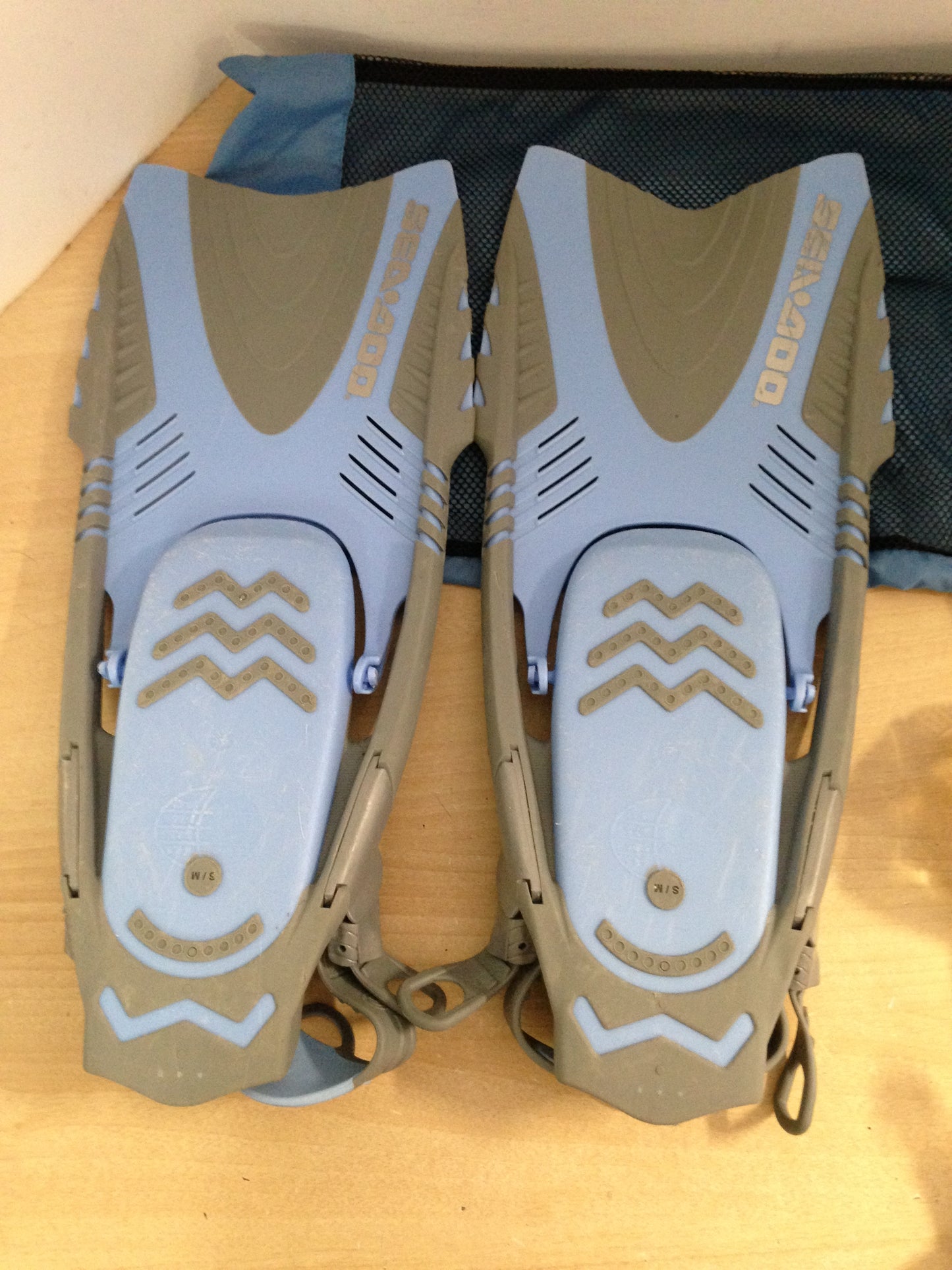 Snorkel Dive Fins Set Ladies Size 5-9.5 Shoe Sea Doo Blue Grey