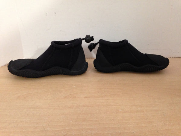 Snorkel Dive Surf Booties Child Size 10 Shoe Size MEC Black Neoprene Excellent