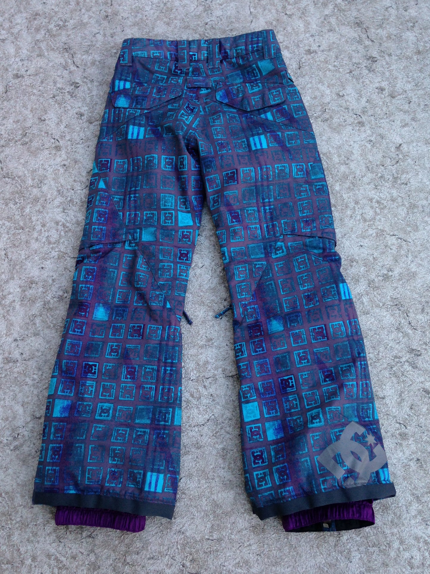 Snow Pants Child Size 10-12 DC Blue Grey Purple Snowboarding Adjustable Waist New Demo Model