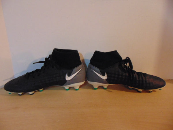 Soccer Shoes Cleats Men's Size 7  Nike Magenta Black White Slipper Foot Excellent