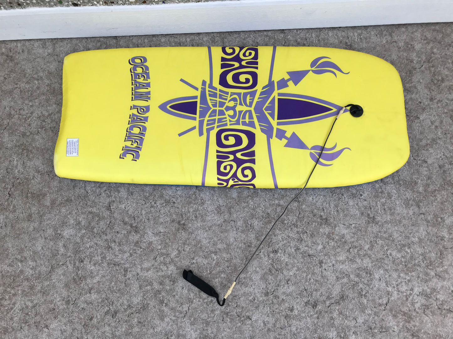 Surf Bodyboard Skim Boogie Board Lemon Ocean Pacific With Tow Rope 44 x 20 inch