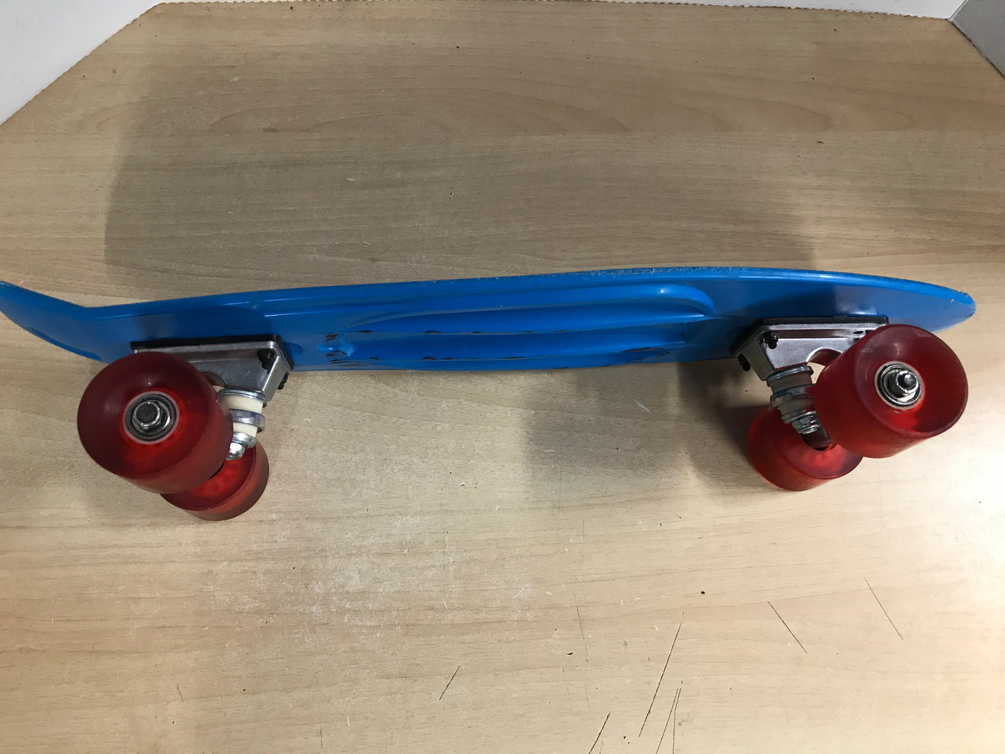 SkateBoard Penny Style Blue Rubber Wheels 22 inch