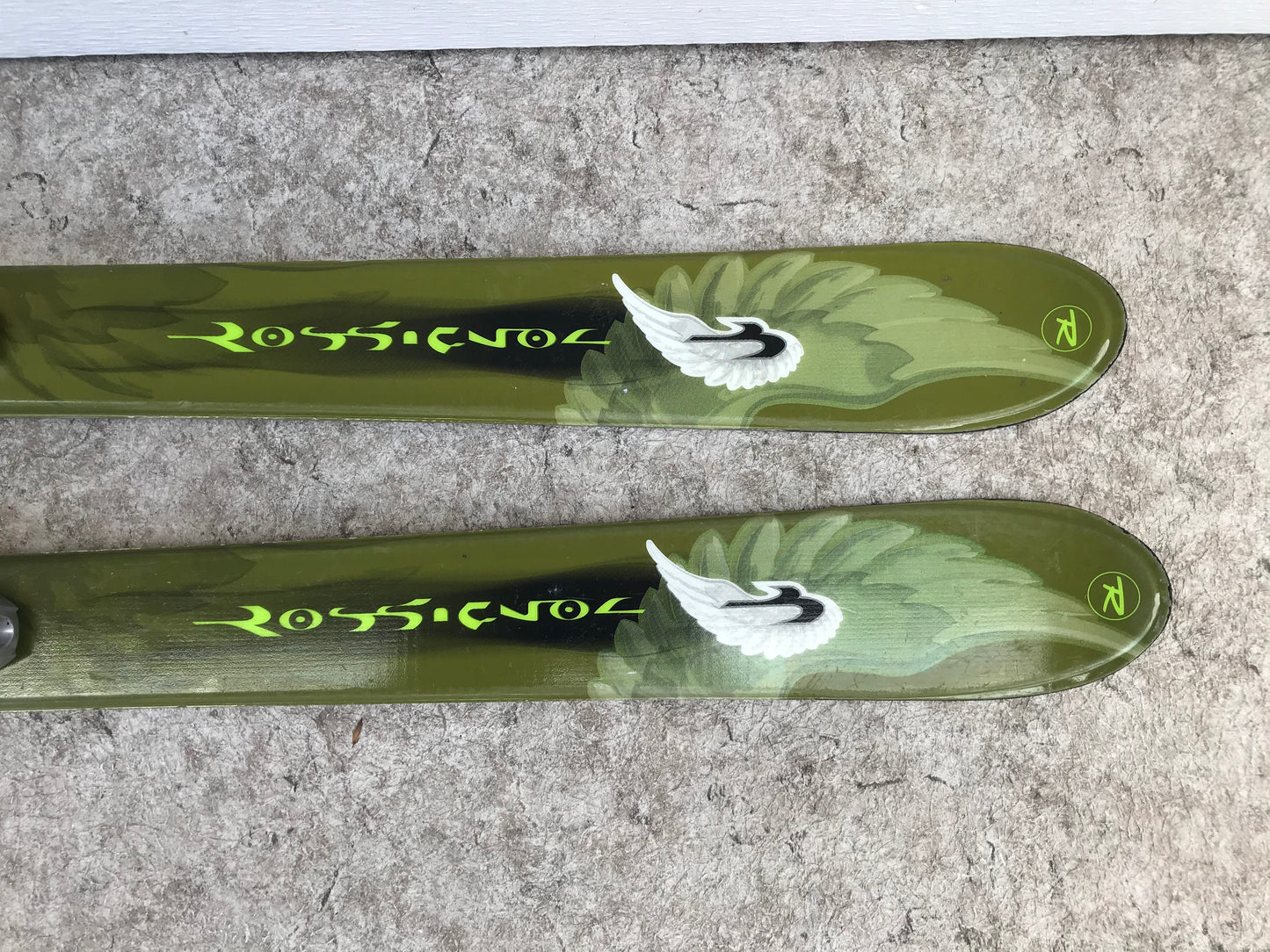 Ski 138 Rossignol Bandit Parabolic Sage Lime Black With Bindings