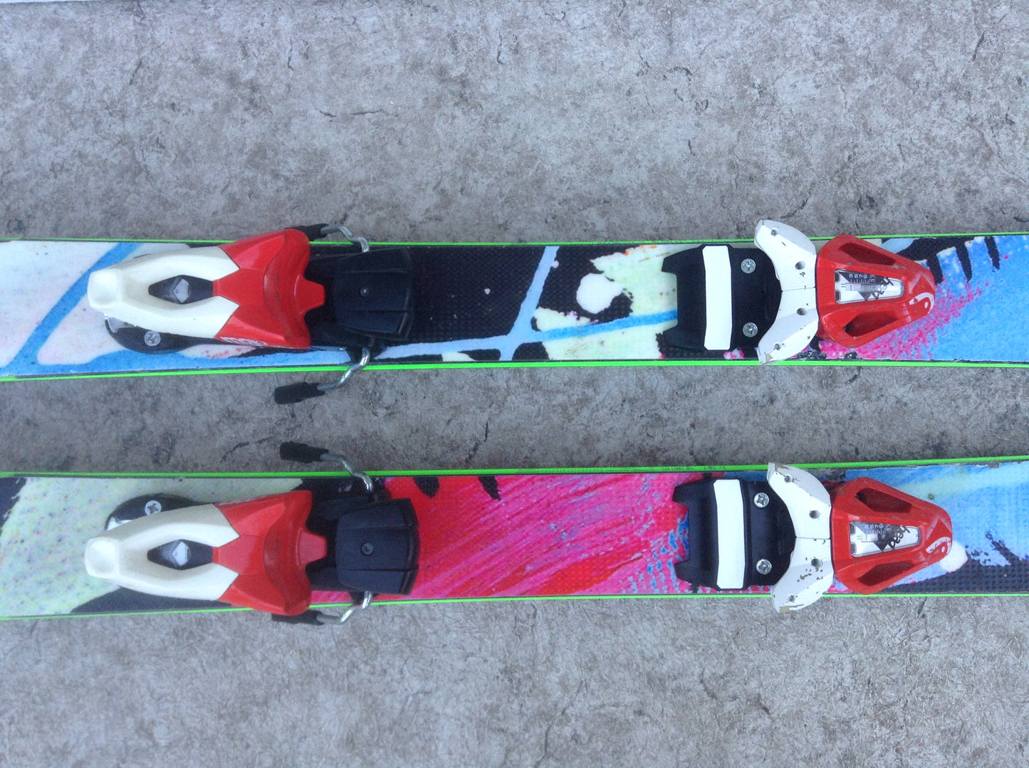 Ski 141 Head Twin Tip Free Style Parabolic Black Red Multi  With Bindings Outstanding Quality