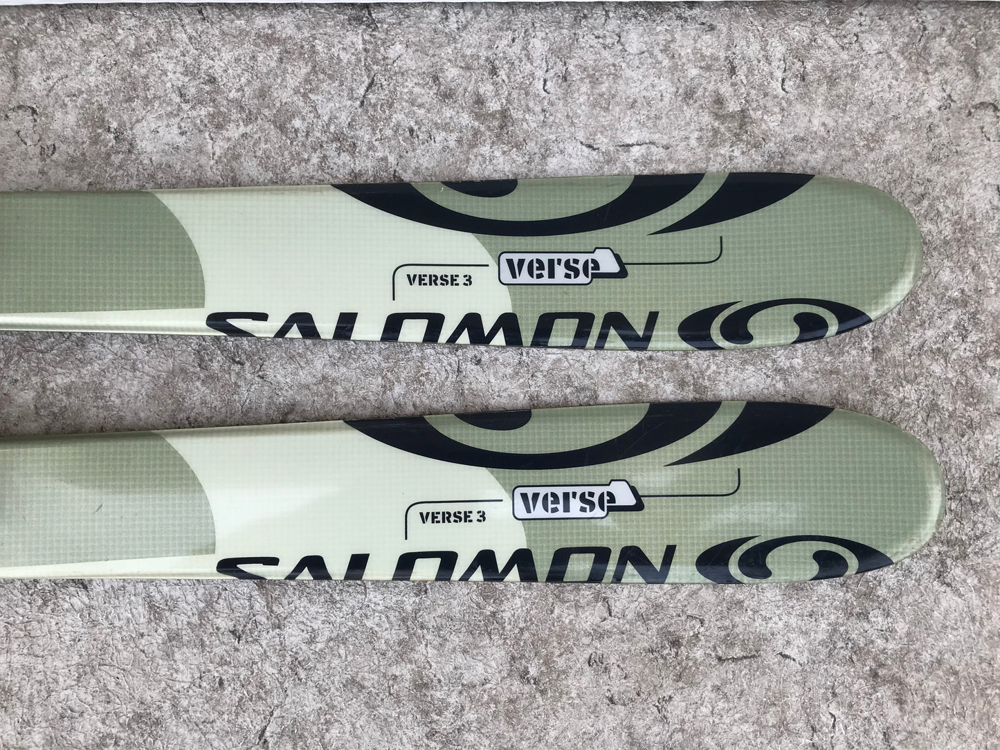 Ski 145 Salomon Twin Tip Sage Black Parabolic With Bindings