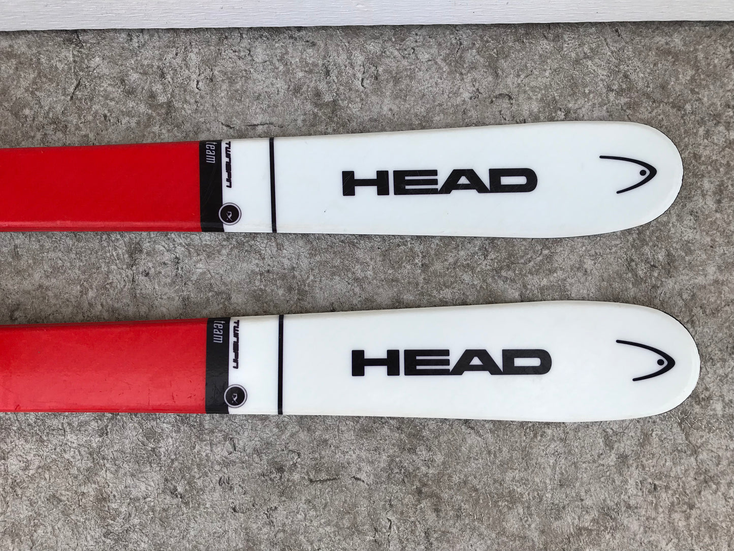 Ski 147 Head Red White Black Parabolic With Bindings