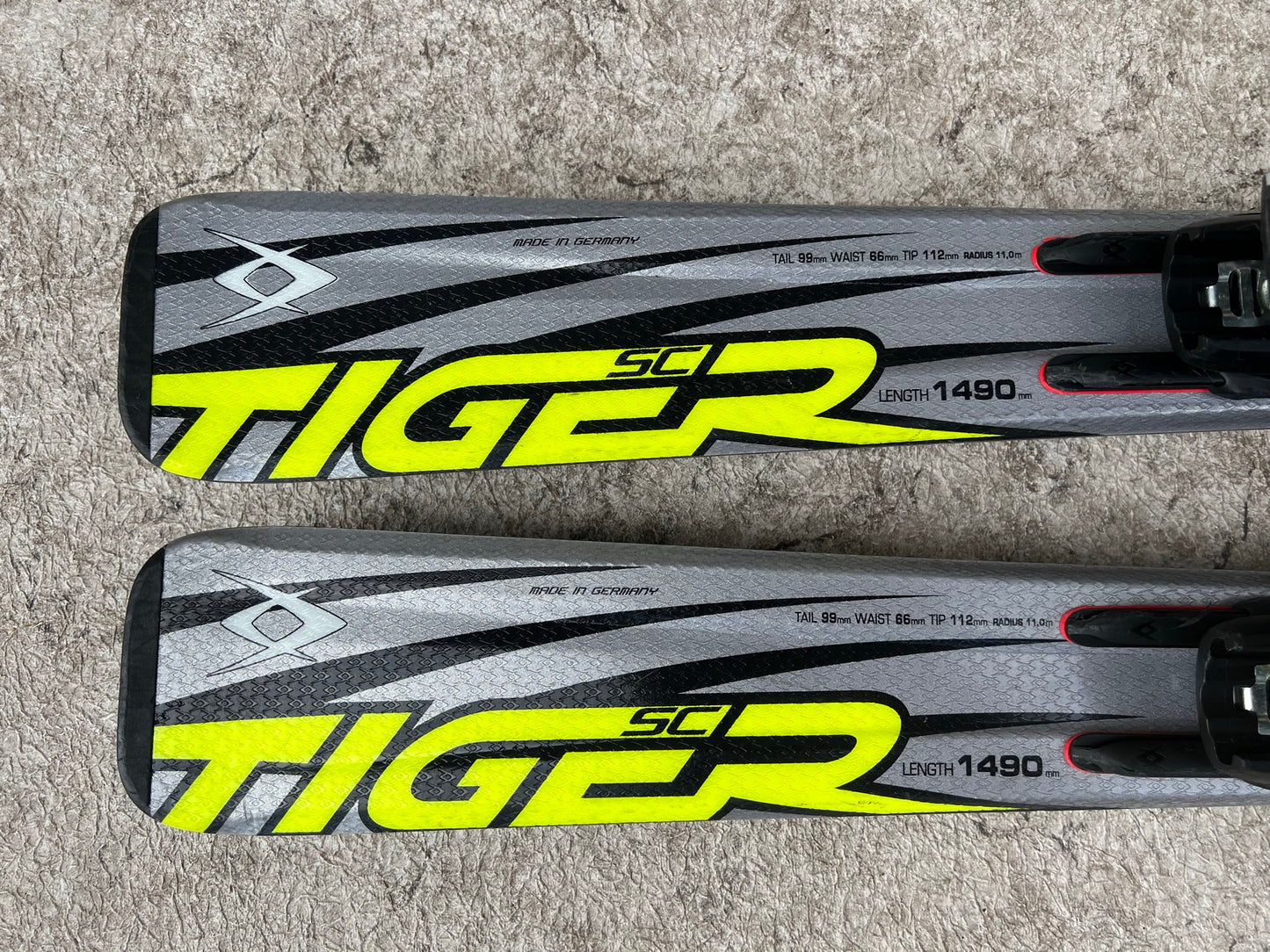 Ski 148 Volki Tiger Grey Lime Parabolic With Bindings Excellent