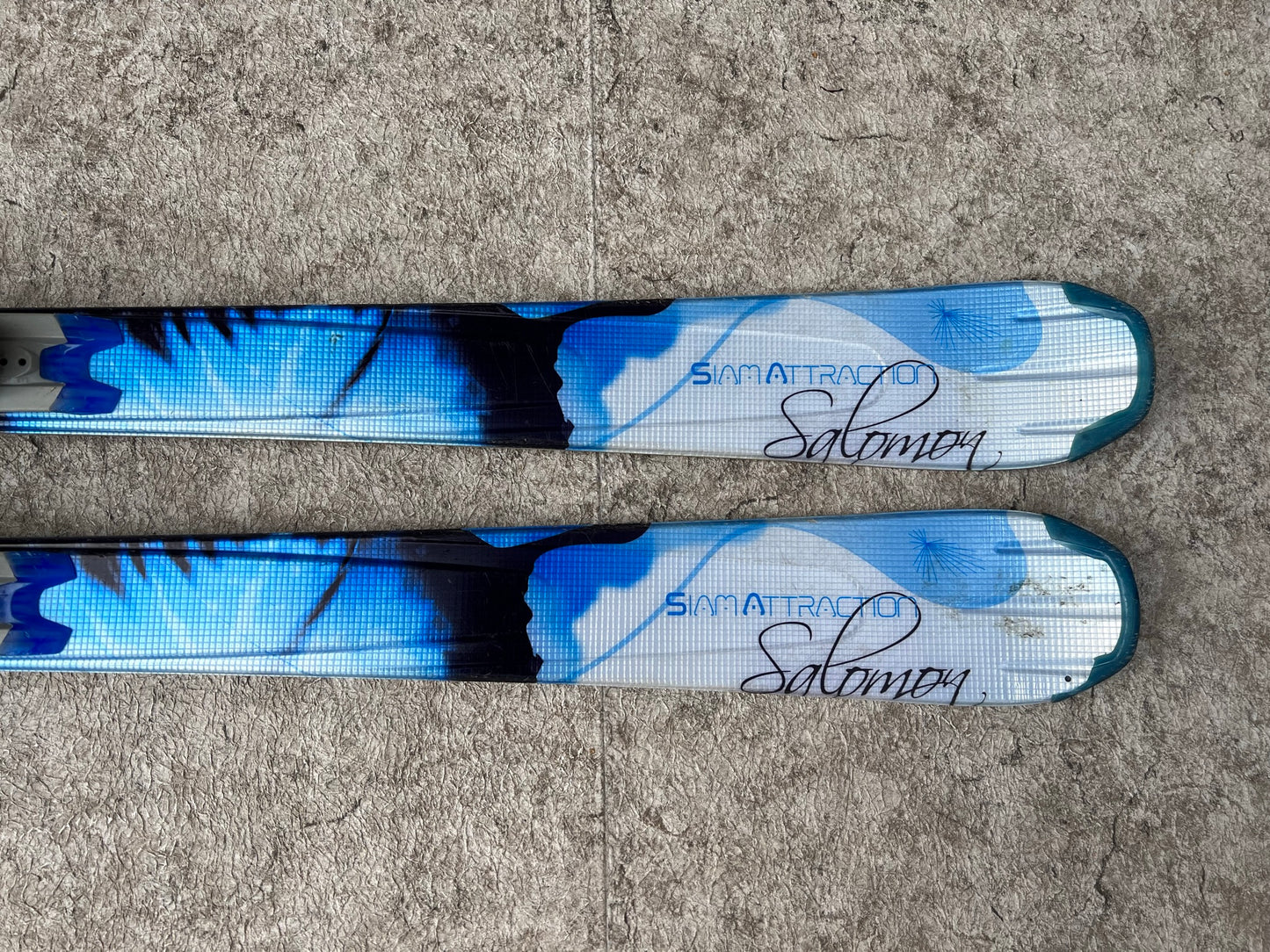 Ski 154 Salomon Sammatraction Blue Grey Silver Parabolic With Bindings Excellent