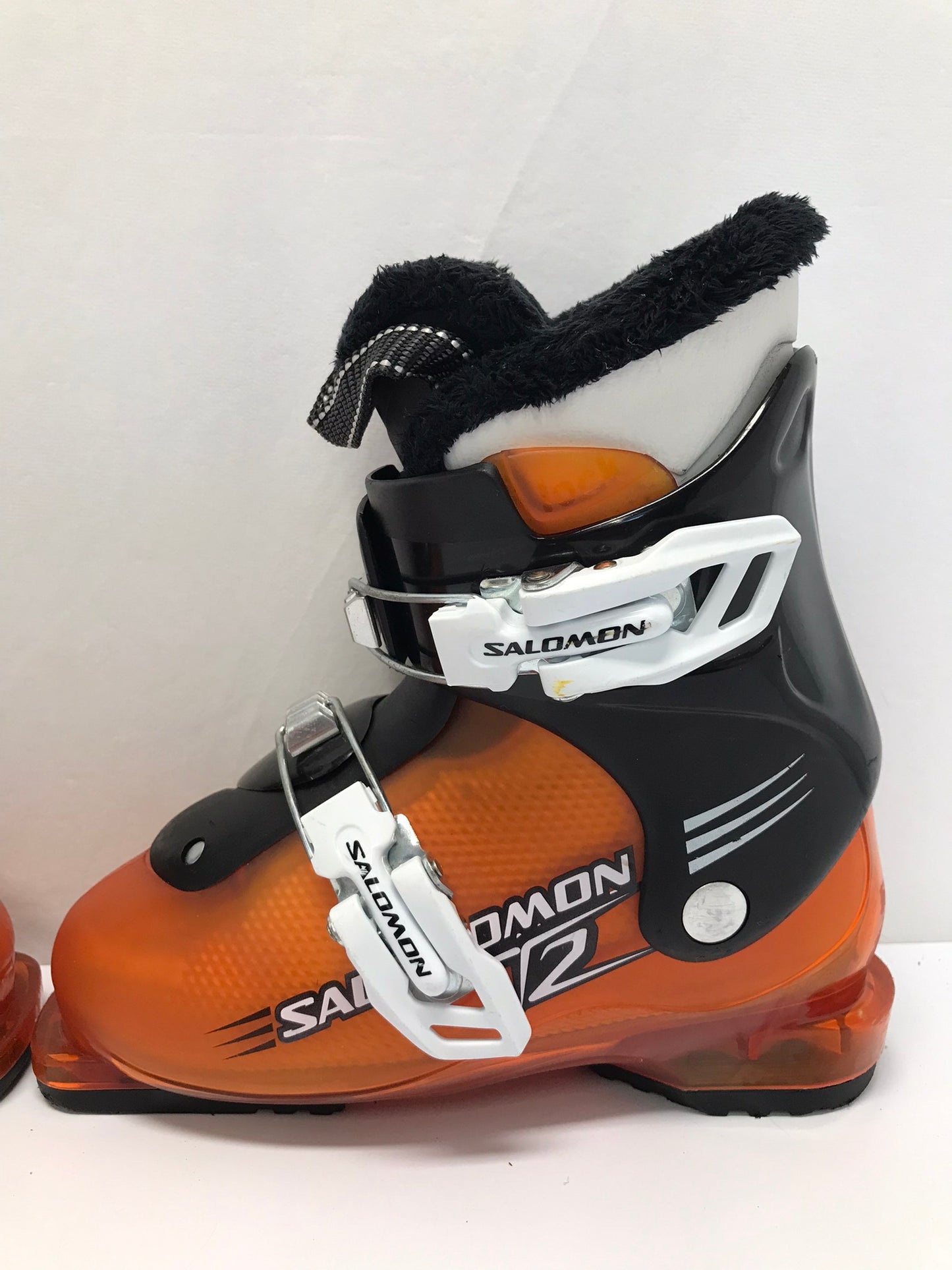 Ski Boots Mondo Size 19.0 Child Size 13.5 240 mm  Salomon Orange and Black As New