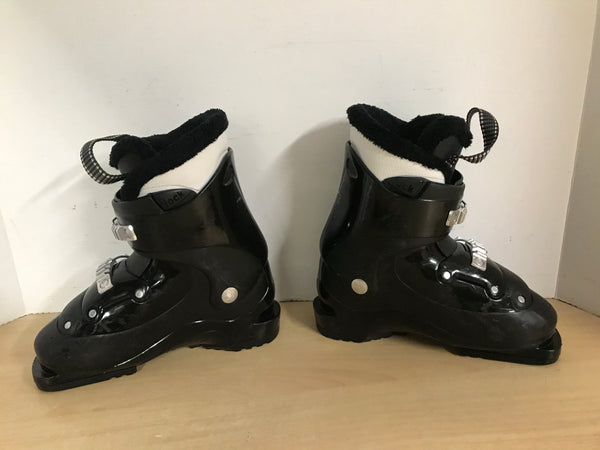 Ski Boots Mondo Size 19.0 Child Size 13 240 mm Salomon Team Black White As New Excellent