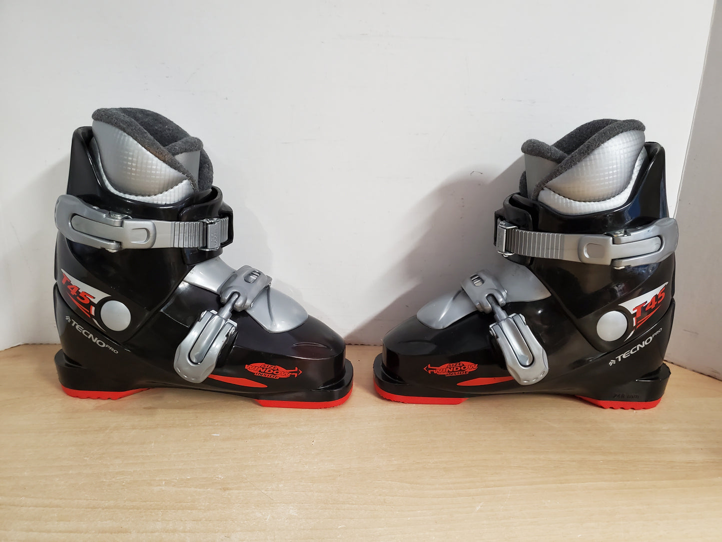 Ski Boots Mondo Size 20.0 Child Shoe Size 1-2 Mondo 248 mm Tecno Pro T45 Black Red Grey New Demo Model